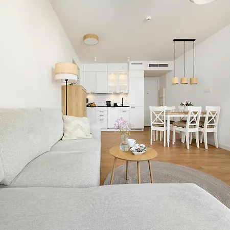 Large With Sea View, Indoor Pool Apartment *