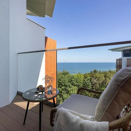 Apartment Large With Sea View, Indoor Pool Pobierowo